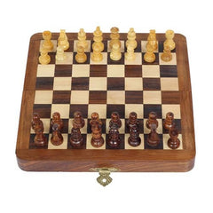 Handcrafted Foldable Magnetic Chess Board Set / Chumbak Satranj 7 inches